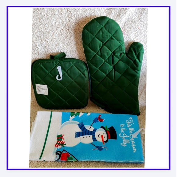 🟩🔥🌲🎅☃️NWT/HOLIDAY KITCHEN SET 4~ITEMS - Picture 3 of 3